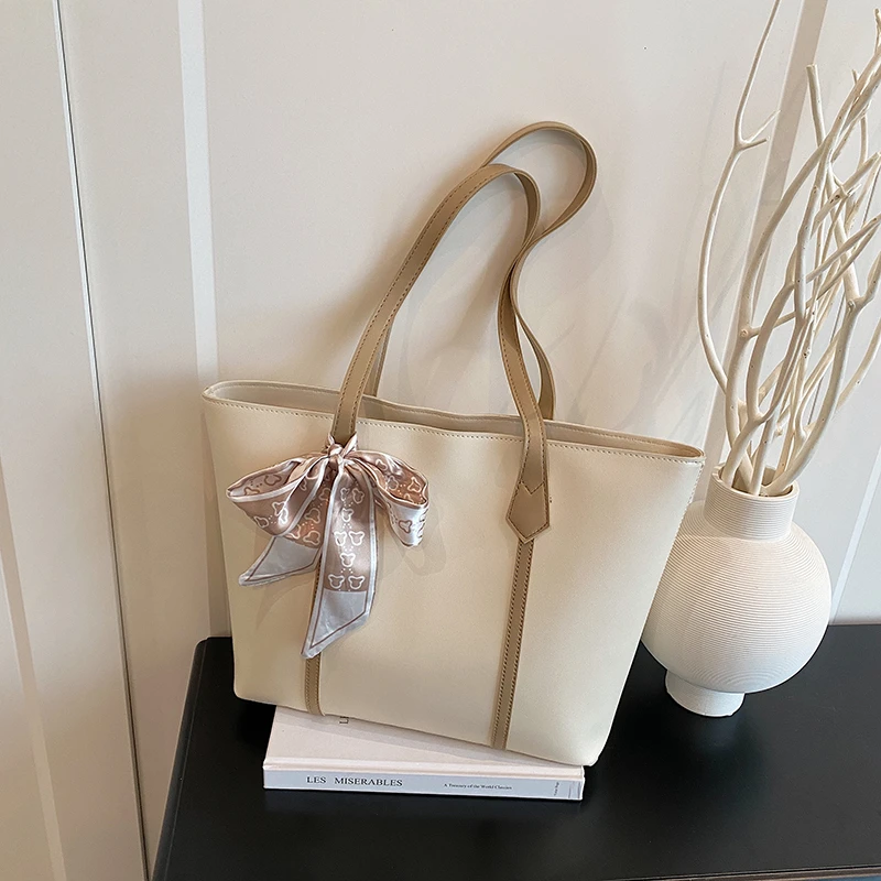 新款时尚百搭轻奢潮流女士单肩斜挎包1184白色