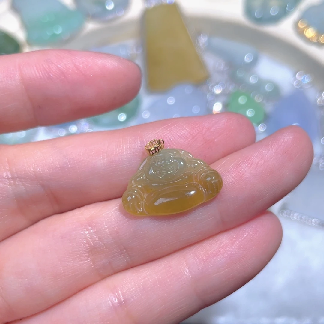 翡翠颈饰18K金镶嵌翡翠