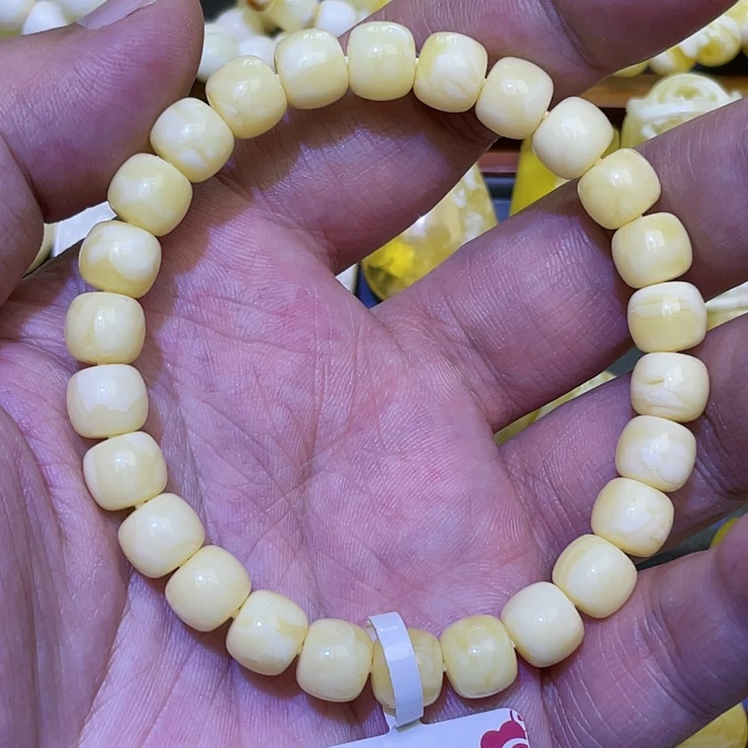 蜜蜡手串未镶嵌8.6纯蜡特OMG白