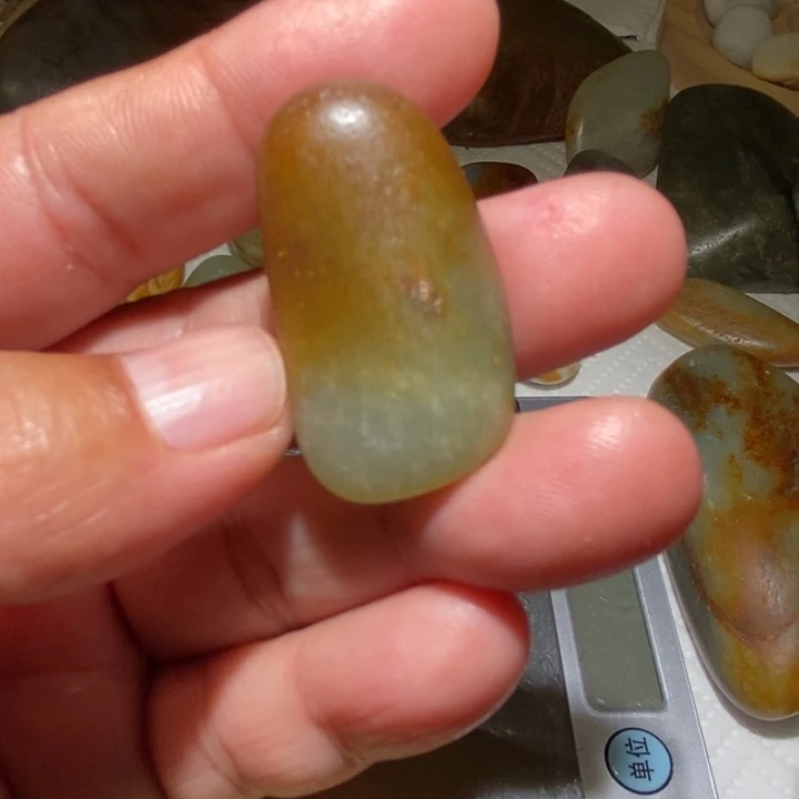 和田玉（子料）未镶嵌颈饰