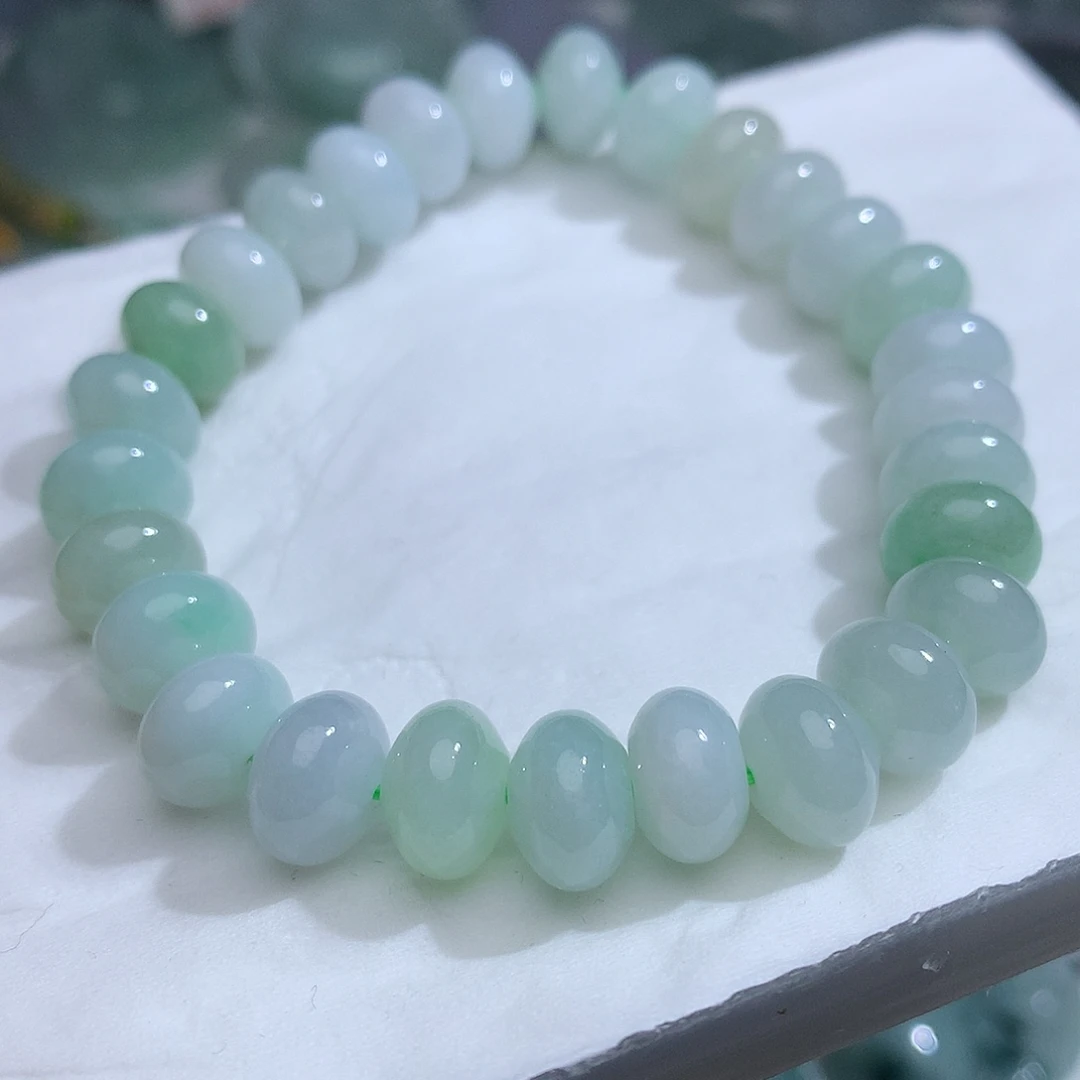 翡翠未镶嵌颈饰29