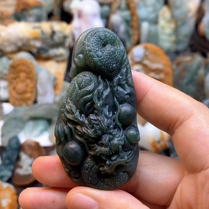 定制翡翠未镶嵌特色9