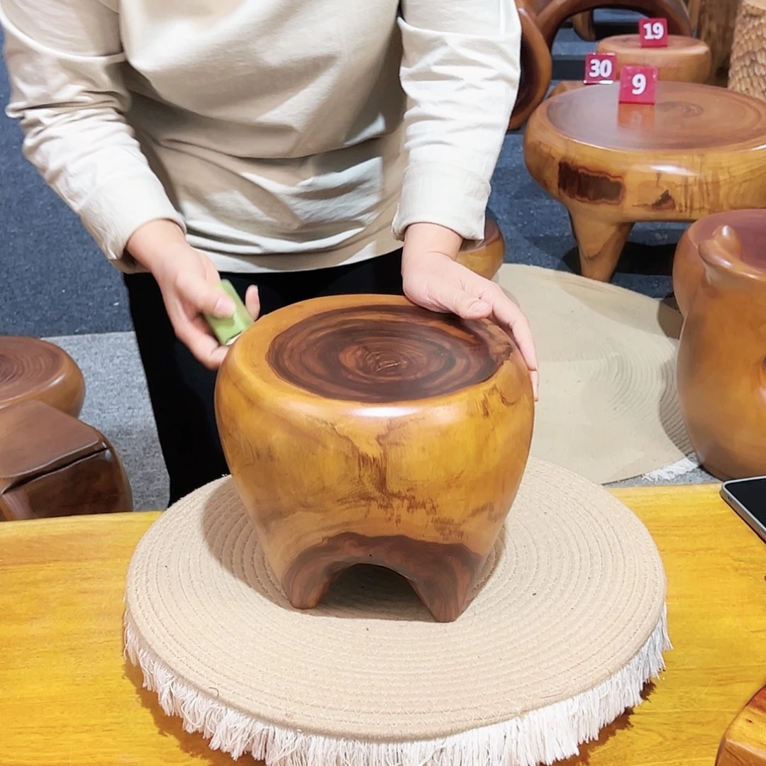 咔****号香樟木尺寸：24-24-20cm