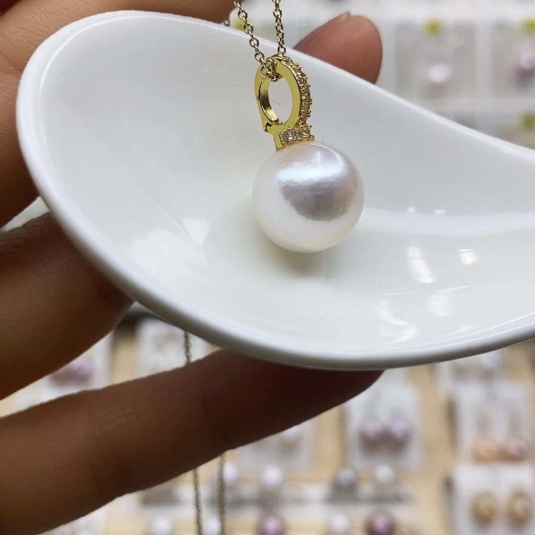 淡水珍珠颈饰合金