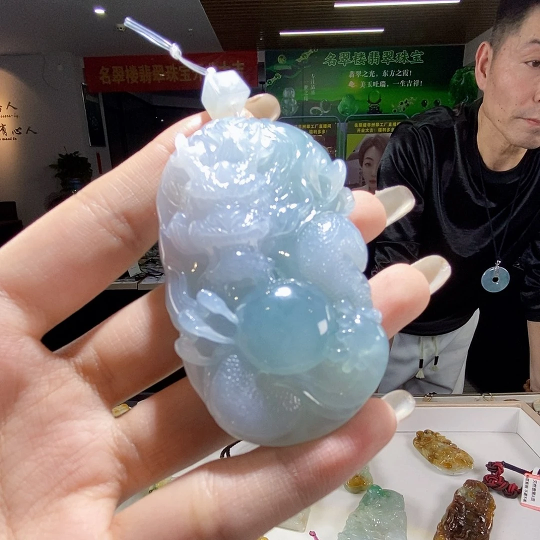 颈饰未镶嵌翡翠翡翠