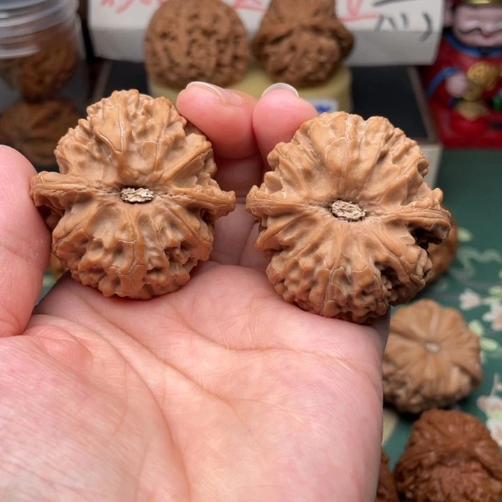 【闪购商品】把件文玩核桃43全品苹果园