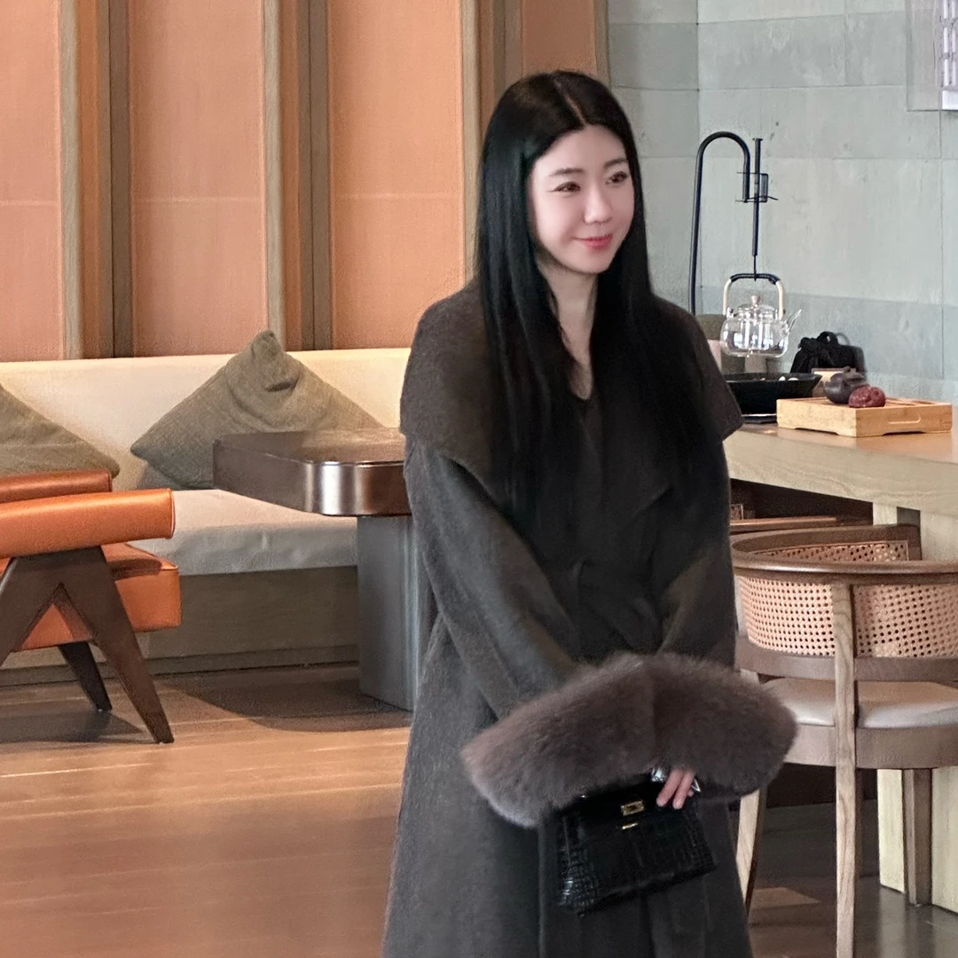 ZR 大翻领深灰毛袖气质秋冬长款羊毛大衣