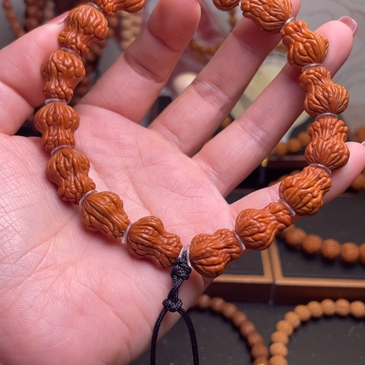 吊坠桃核龙文桃核