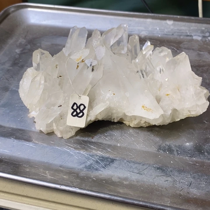 水晶水晶原石摆件未镶嵌赵****?