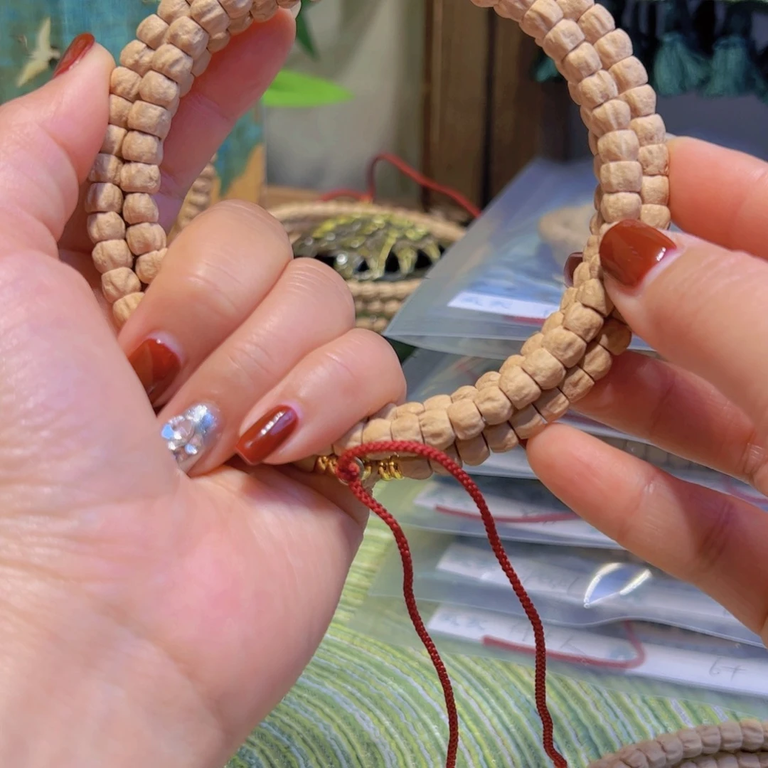 柏香籽/百香籽吊坠k