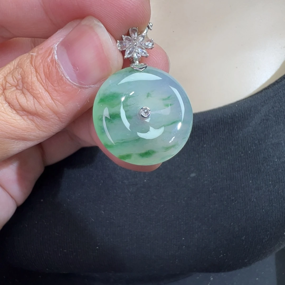 翡翠18K金镶嵌吊坠(不含链)