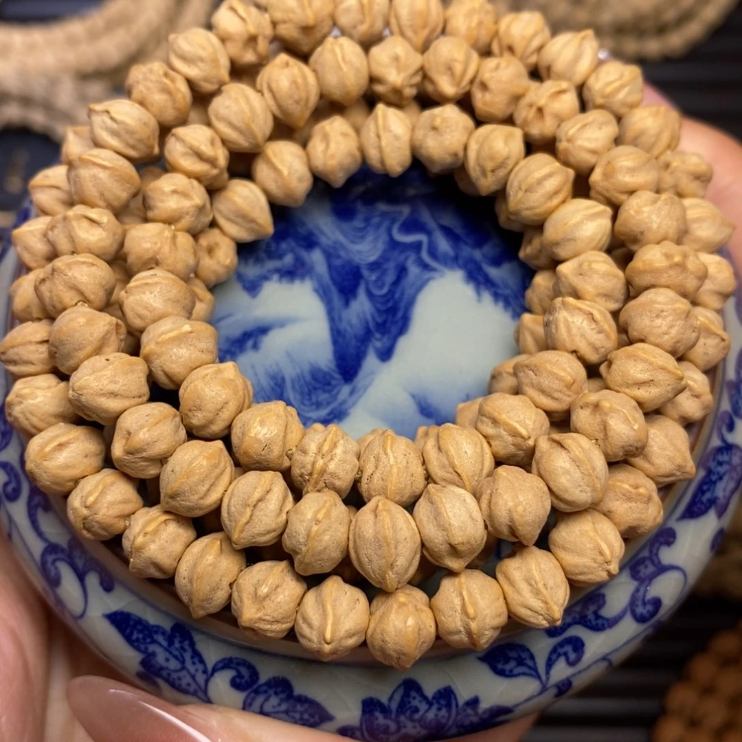 山***间柏香籽/百香籽吊坠