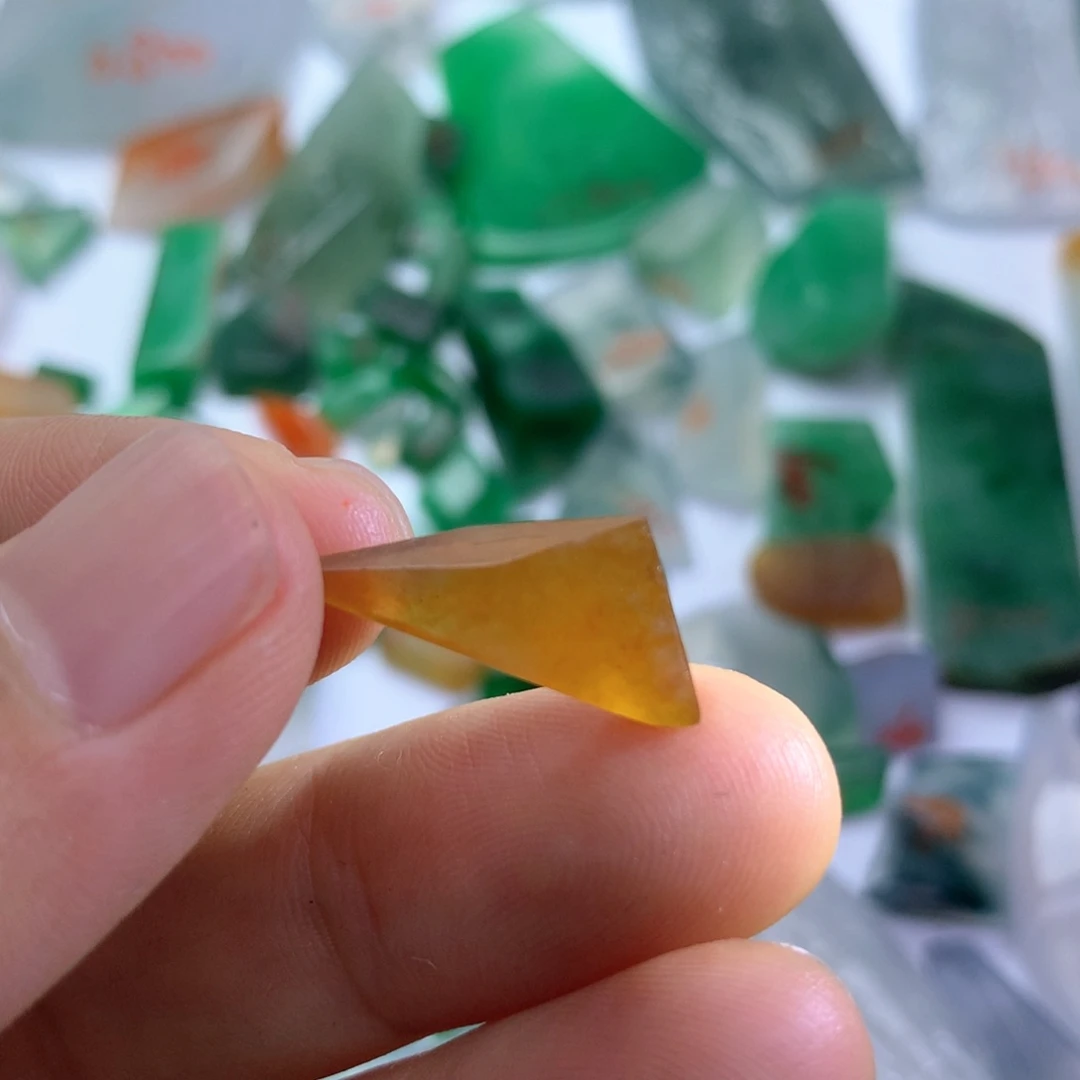 定制翡翠未镶嵌天然翡翠