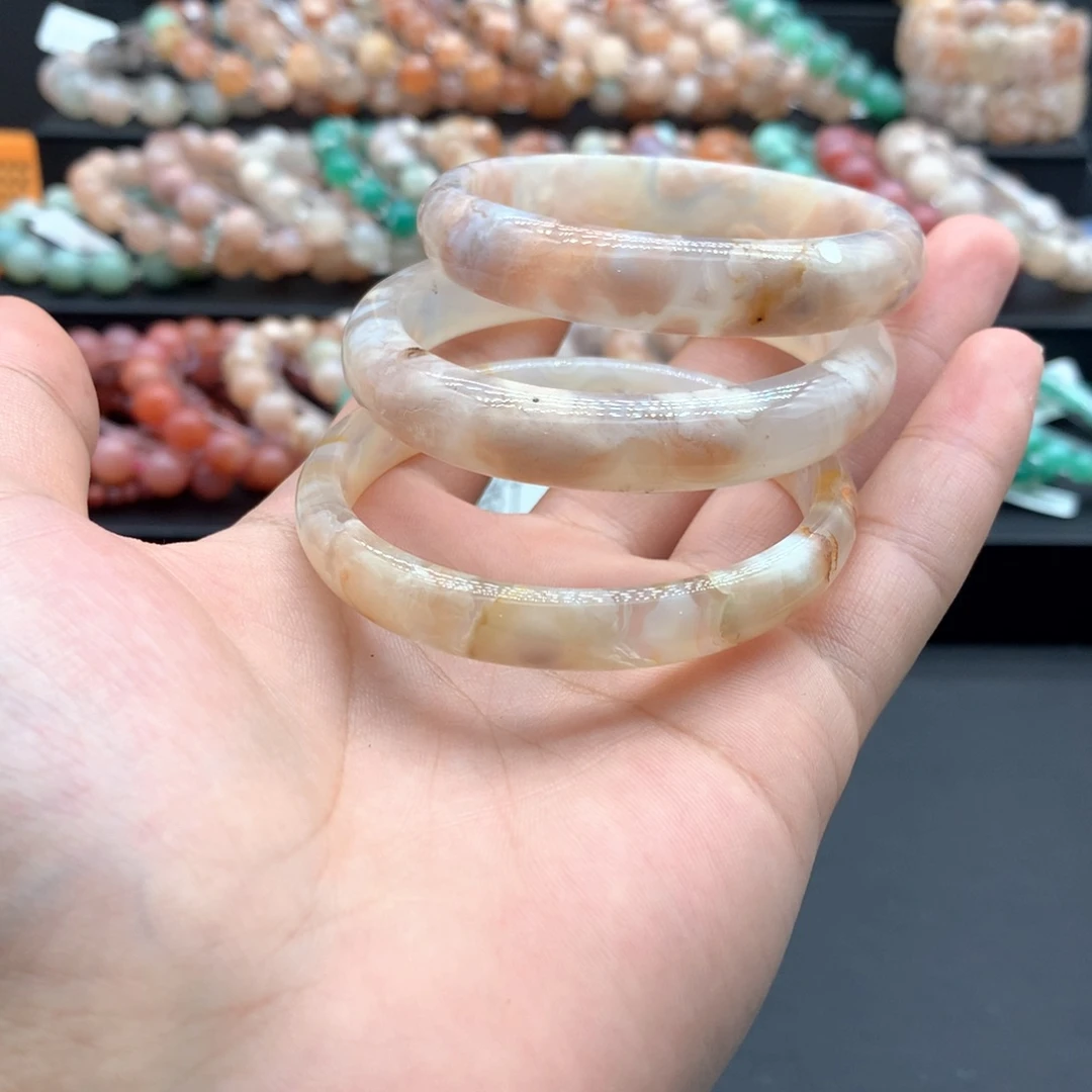 【闪购商品】手镯玛瑙/玉髓未镶嵌兔*酱