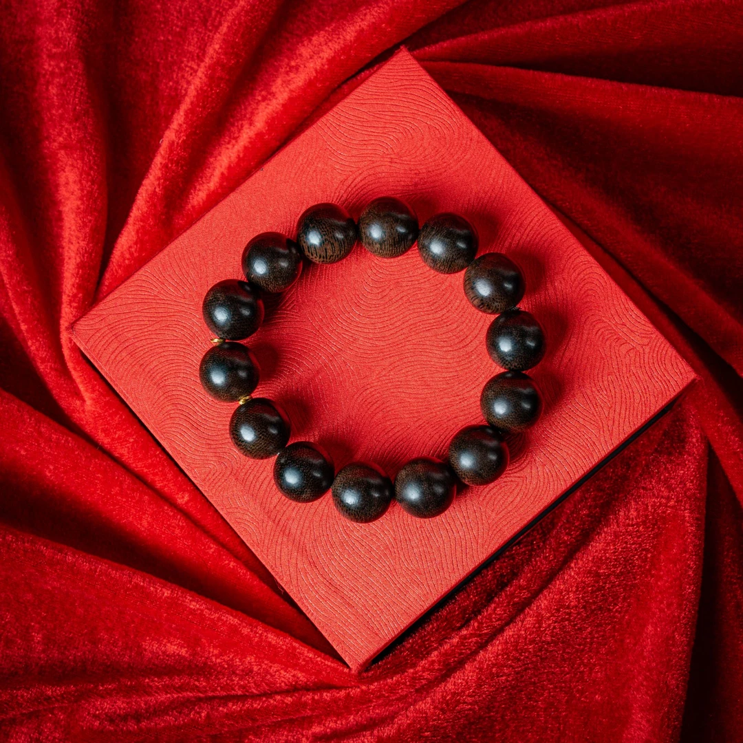 【沉水】正宗海南昆仑梅格樱子瘤疤1.6单圈沉香手串