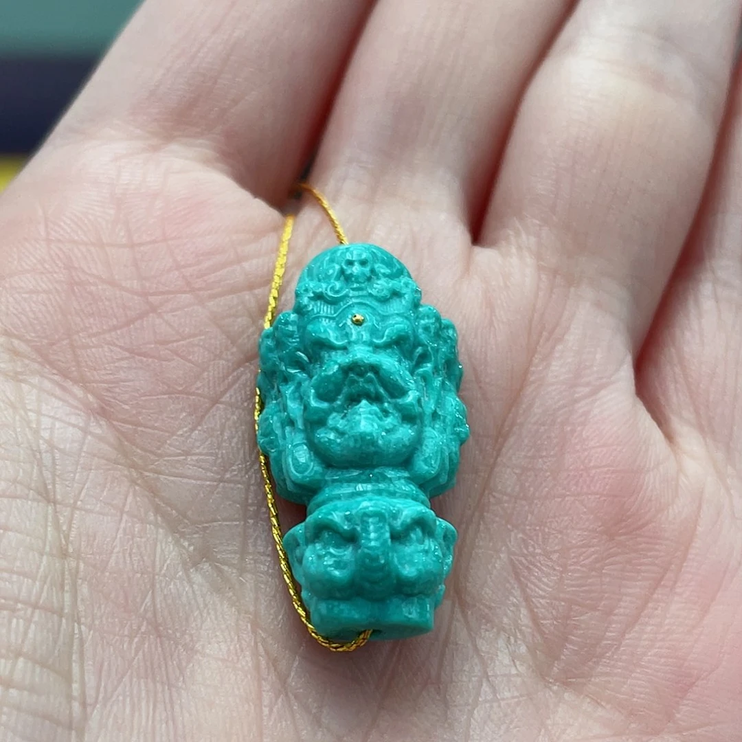 绿松石颈饰未镶嵌