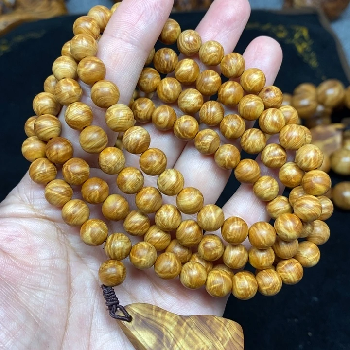 柏木（崖柏）正宗太行崖柏陈化料龙胆纹0.8x108颗爆满