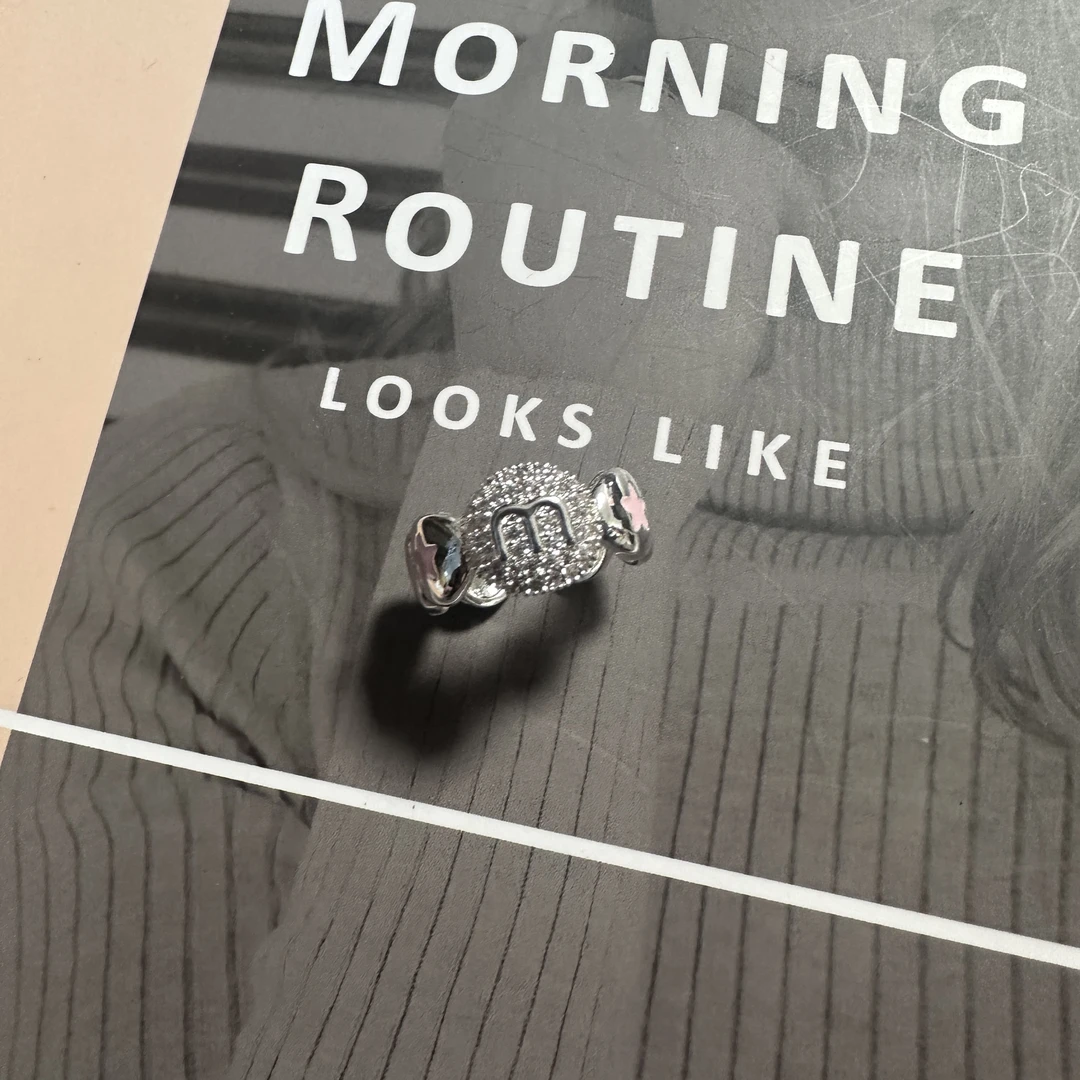 C080彩色星星字母戒指