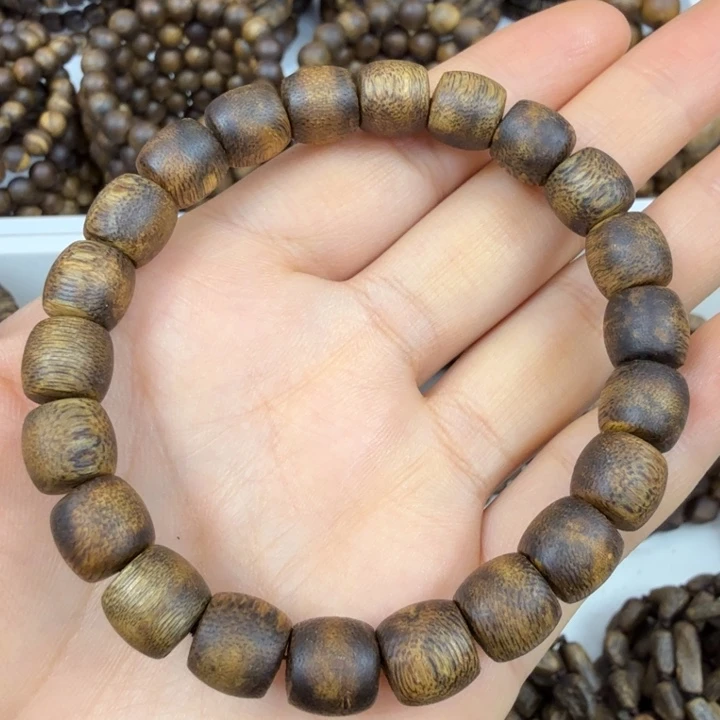 沉香手串沉香绿奇楠鼓珠卡十 高油9克