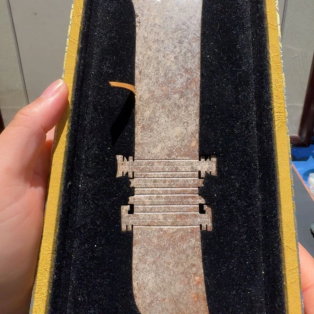 孔***_和田玉未镶嵌挂件