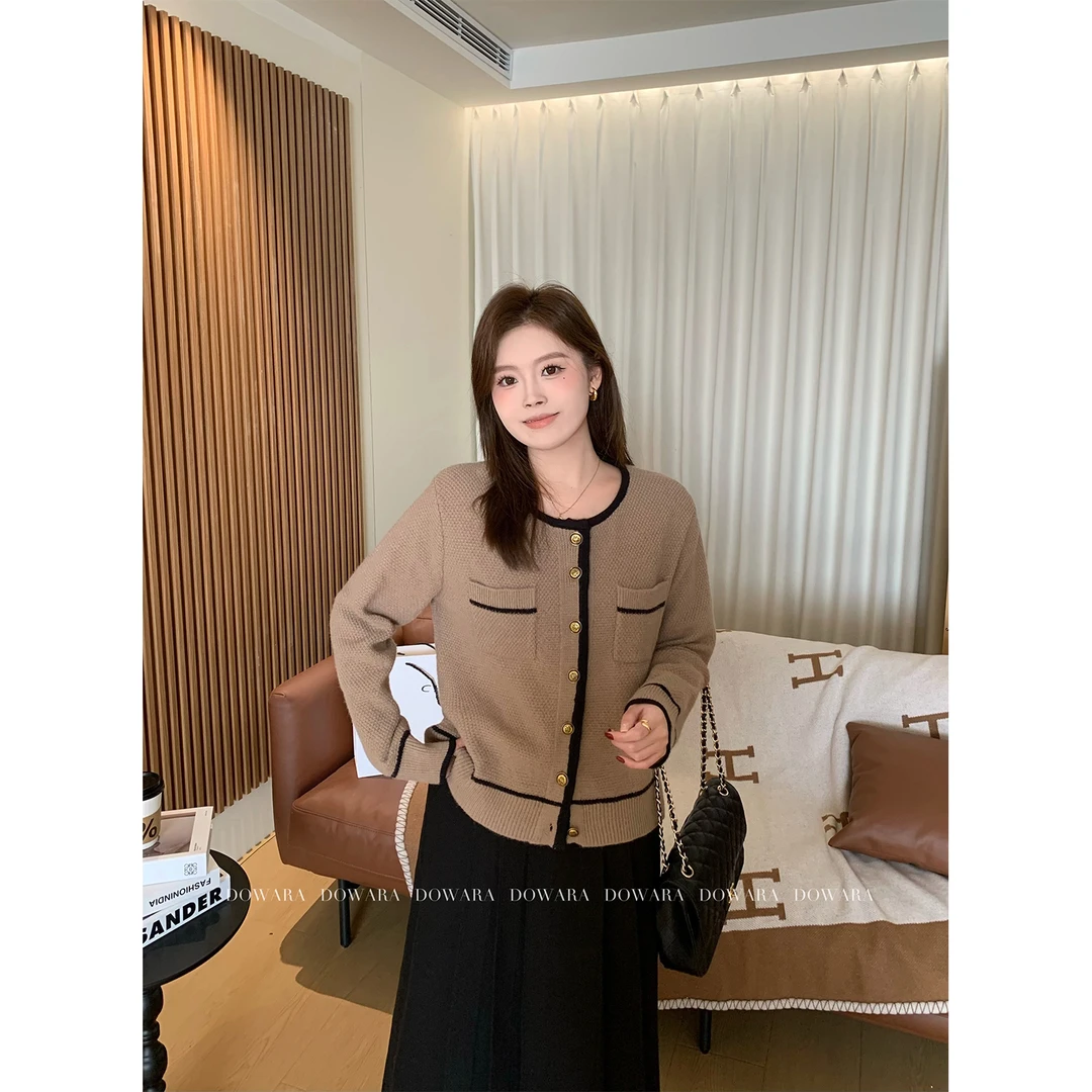 现货5657d大婉酱微胖定制韩系设计感撞色毛衣秋冬小香风毛织上衣