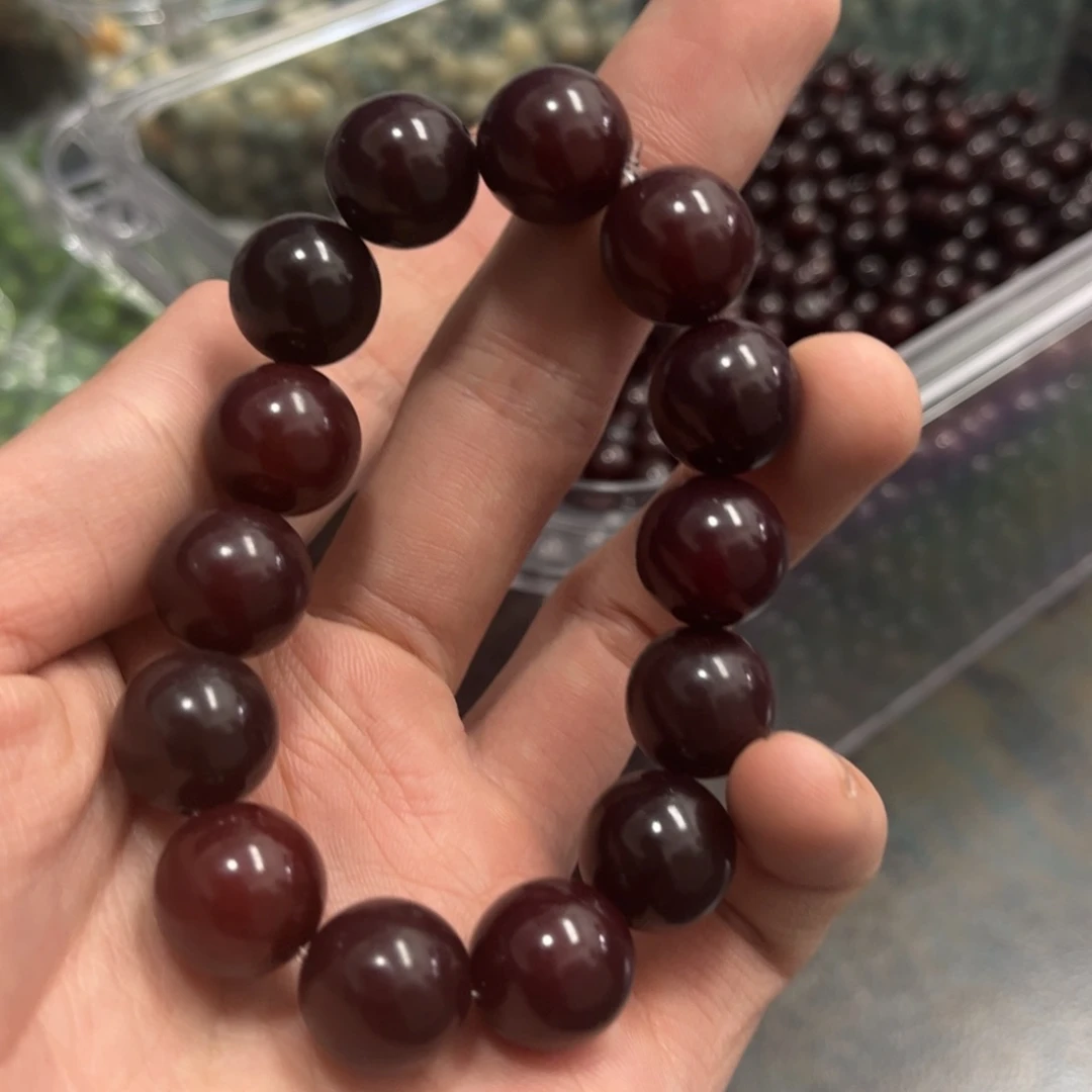 【闪购商品】白玉菩提吊坠?***?z14/微瑕锅底糖心