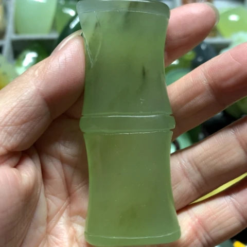 蛇纹石玉未镶嵌手把件