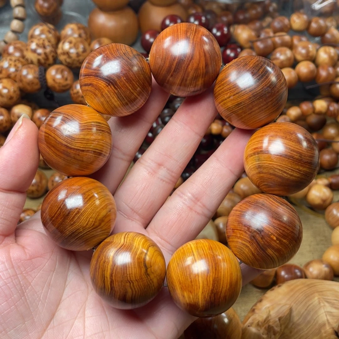 杰***忙柏木（崖柏）无事牌3.0陈化黑油