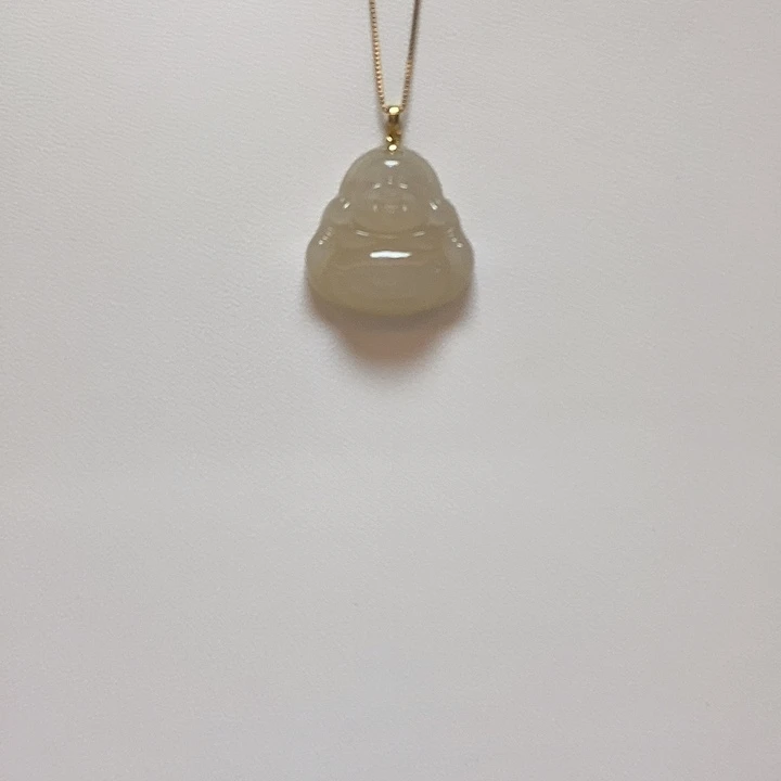 和田玉18K金镶嵌颈饰简单