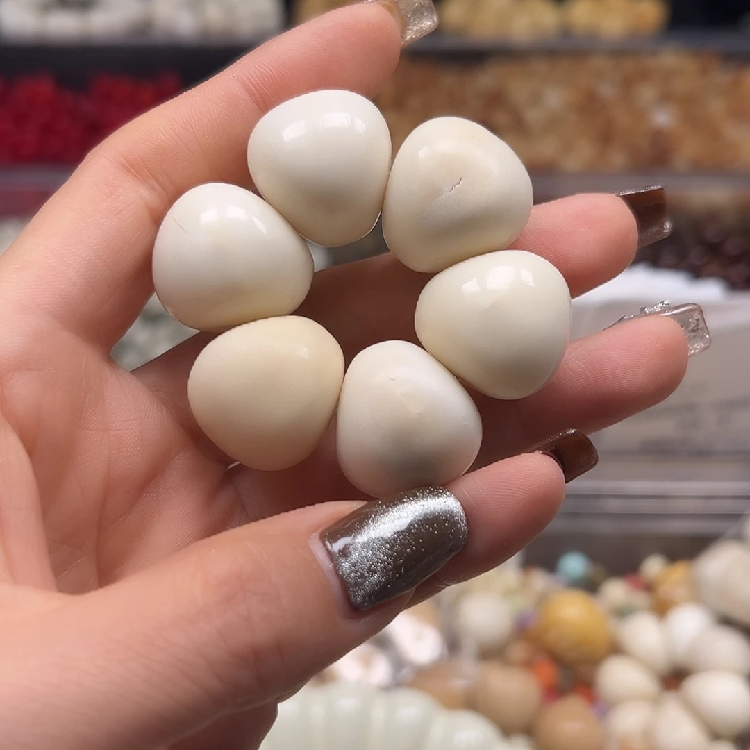 菩提根/象牙果手串瑕疵20白蒜瓣手捻1条表面有裂
