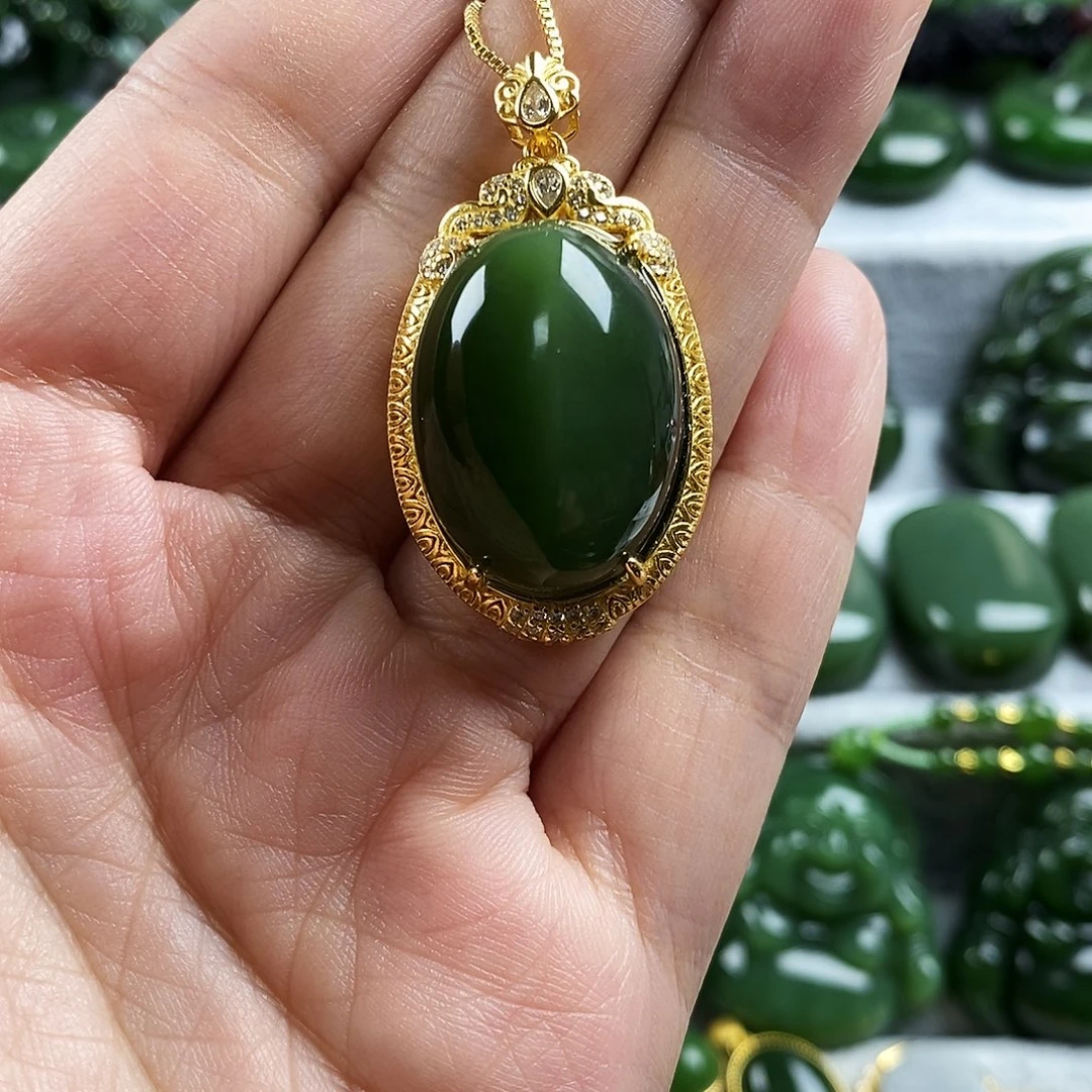 和田玉（碧玉）未镶嵌颈饰