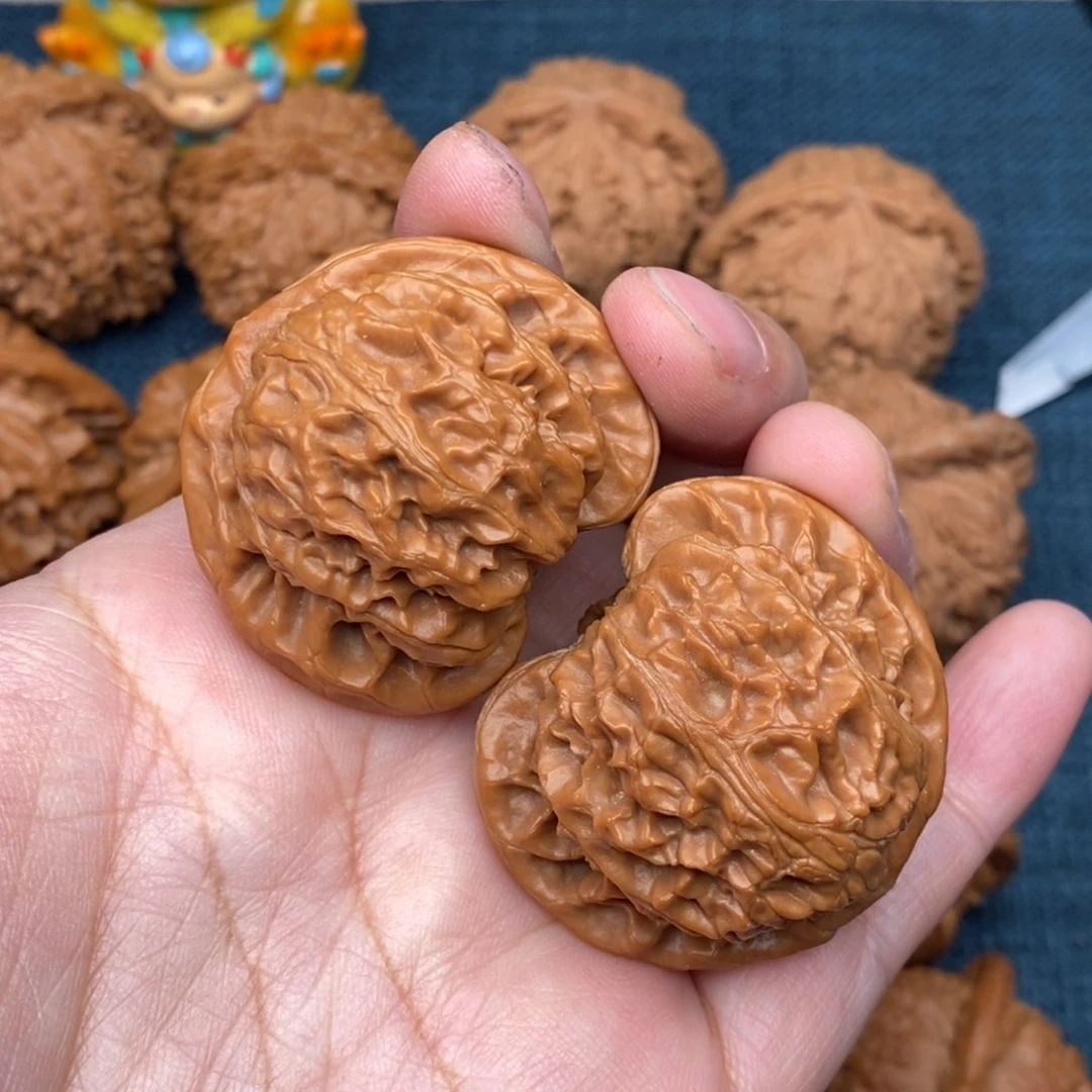 文玩核桃把件39老树桃心宫灯全品