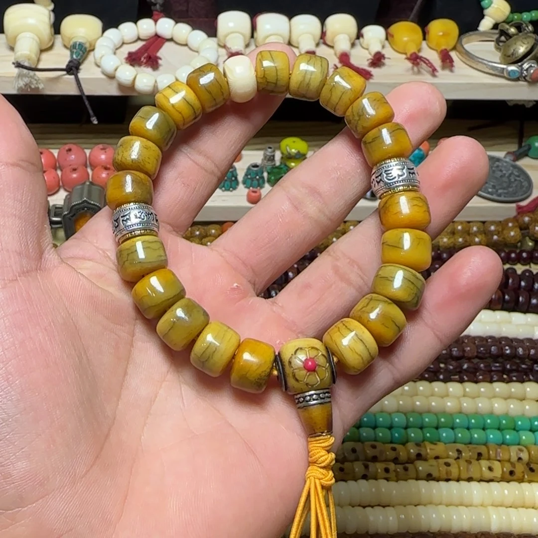 年***味格桑工艺坊直播间
