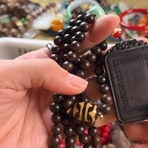 滴血莲花菩提吊坠