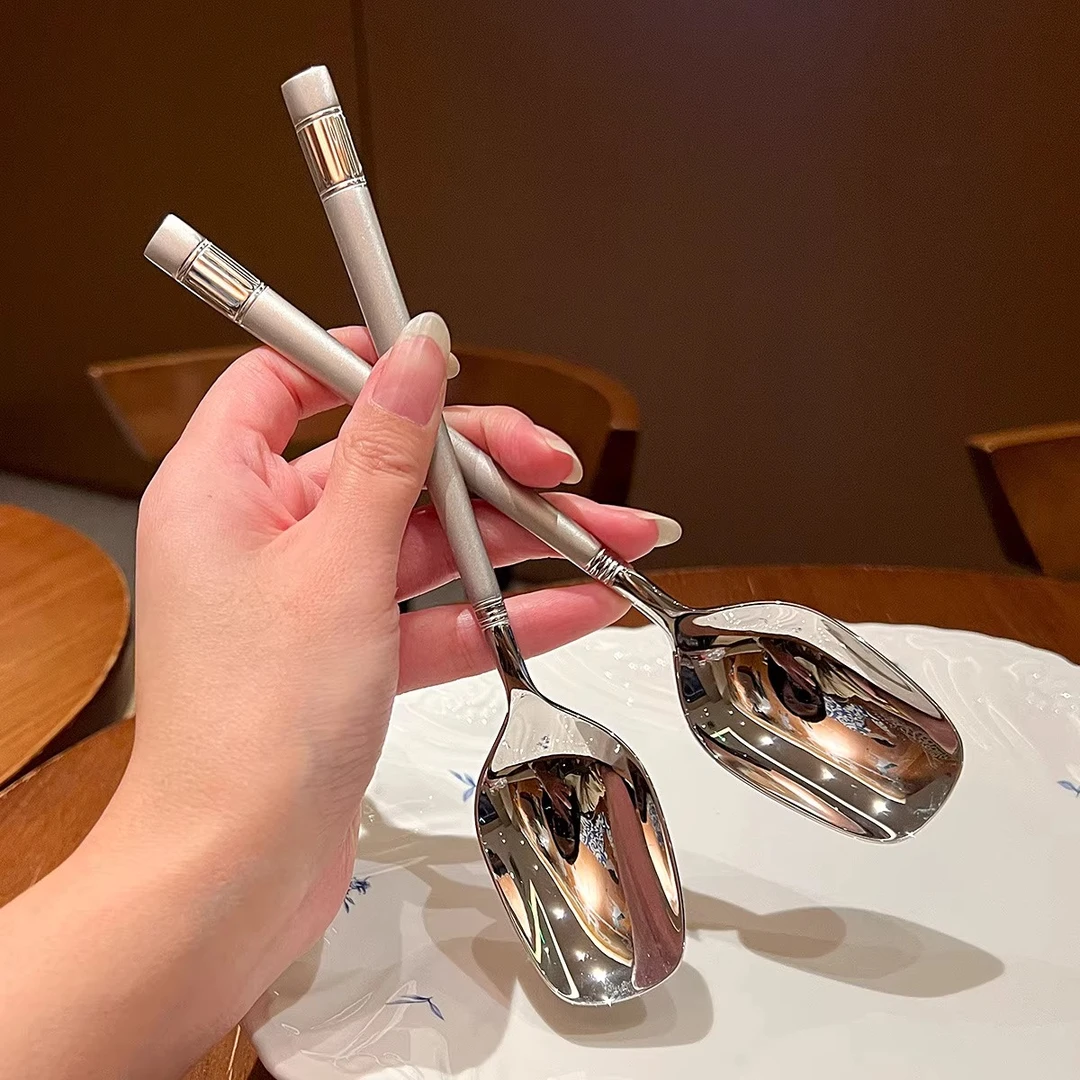 高档网红轻奢灯笼不锈钢勺子吃饭勺韩式长柄西餐西瓜勺汤勺宝宝勺
