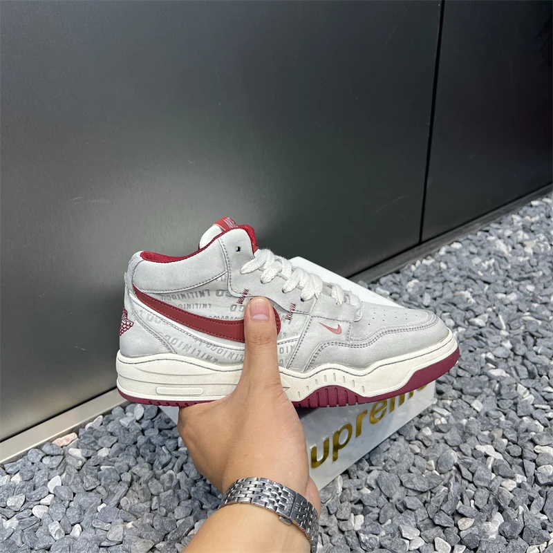 2025秋冬新款男士潮鞋圆头系带耐磨做旧款式休闲时尚舒适百搭潮流