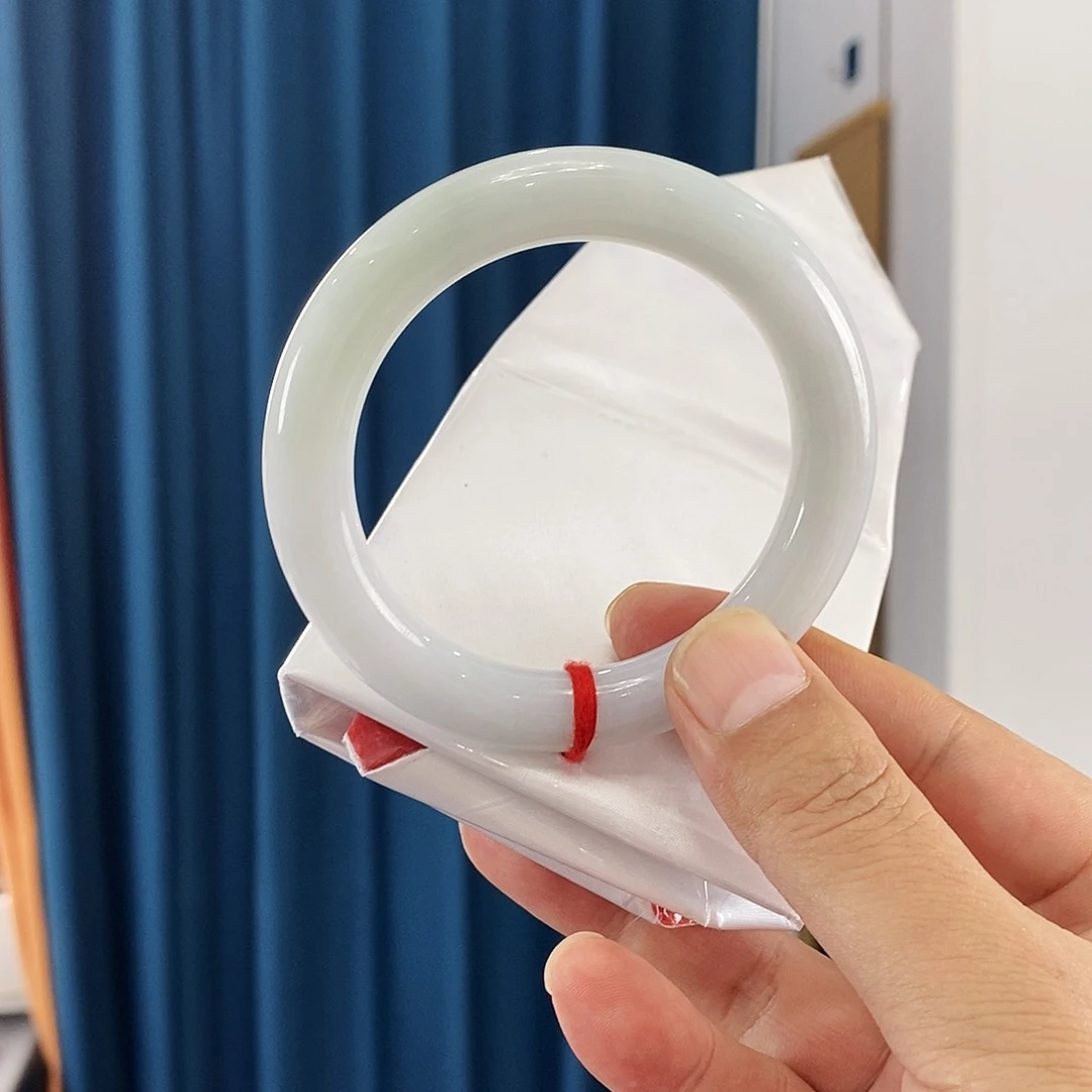 未镶嵌手镯翡翠翡翠