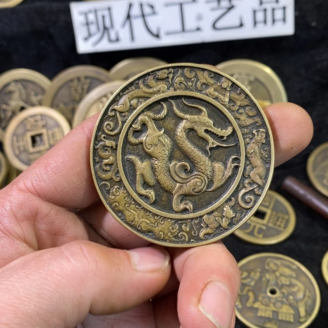 臻***萌铜翻砂铸造现代工艺品