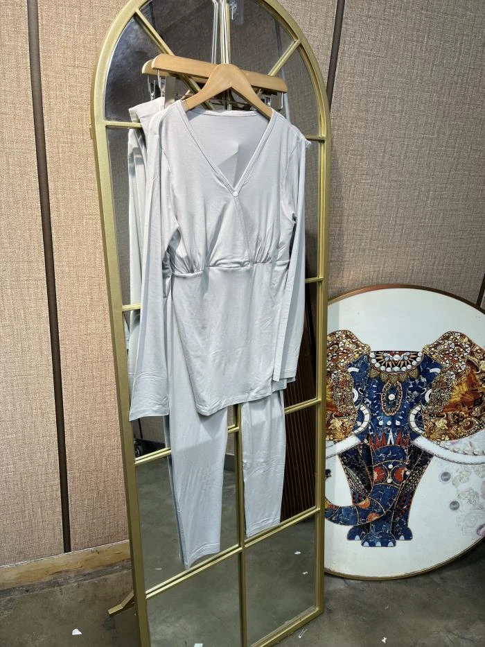 E136灰色莫代尔棉孕妇哺乳秋衣两件套90-140