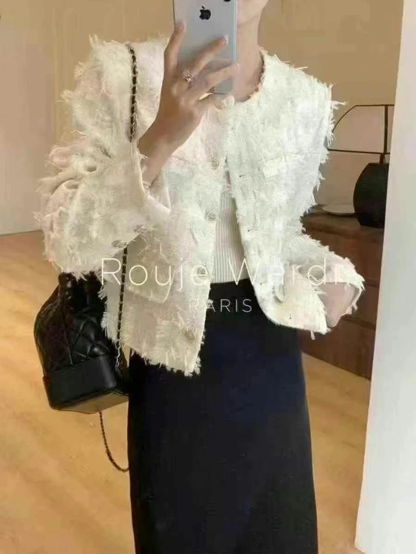 长袖春季女厚款纯色小香风常规袖短外套黑色秋冬薄雾御姐风短款