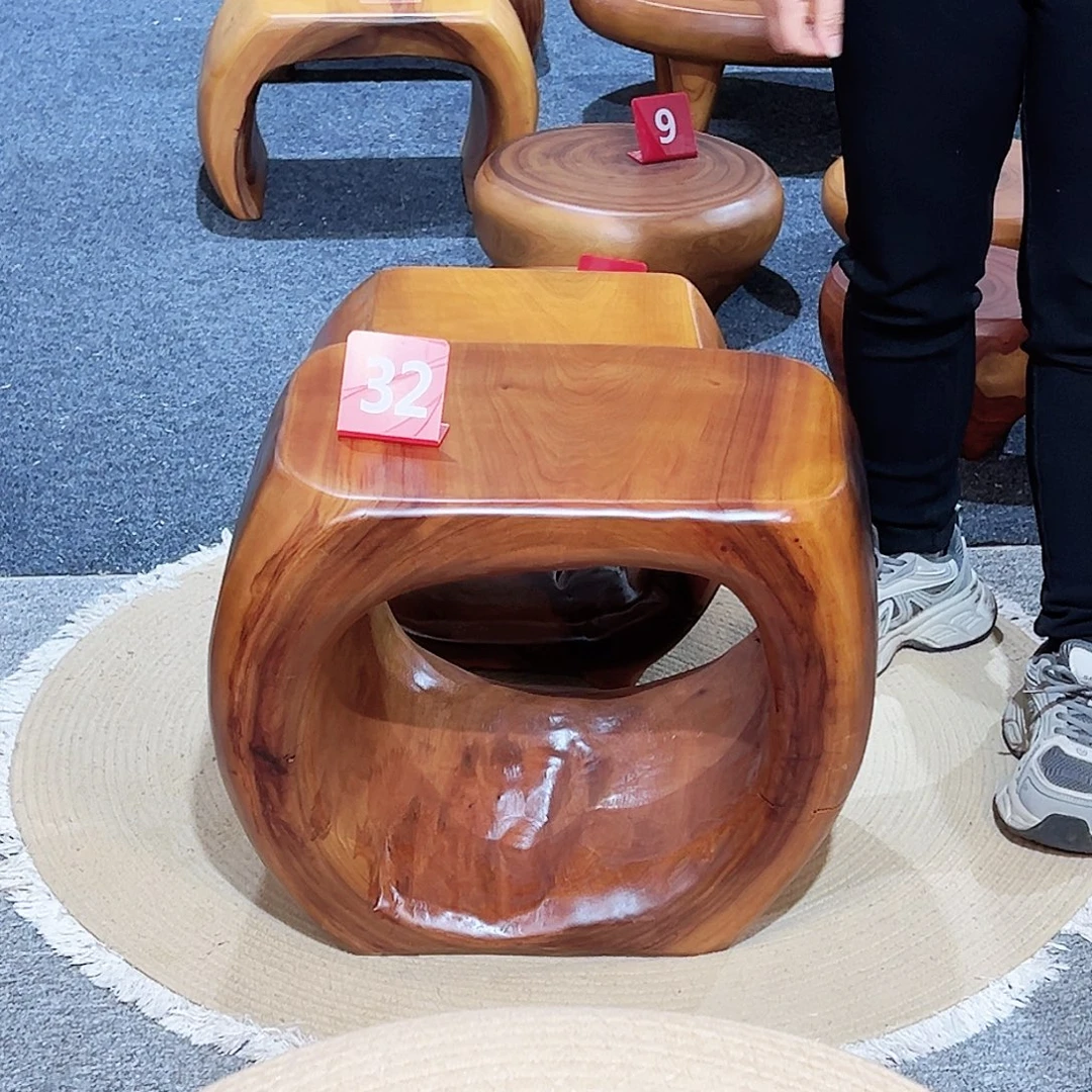 相***店号香樟木尺寸：50-32-40cm
