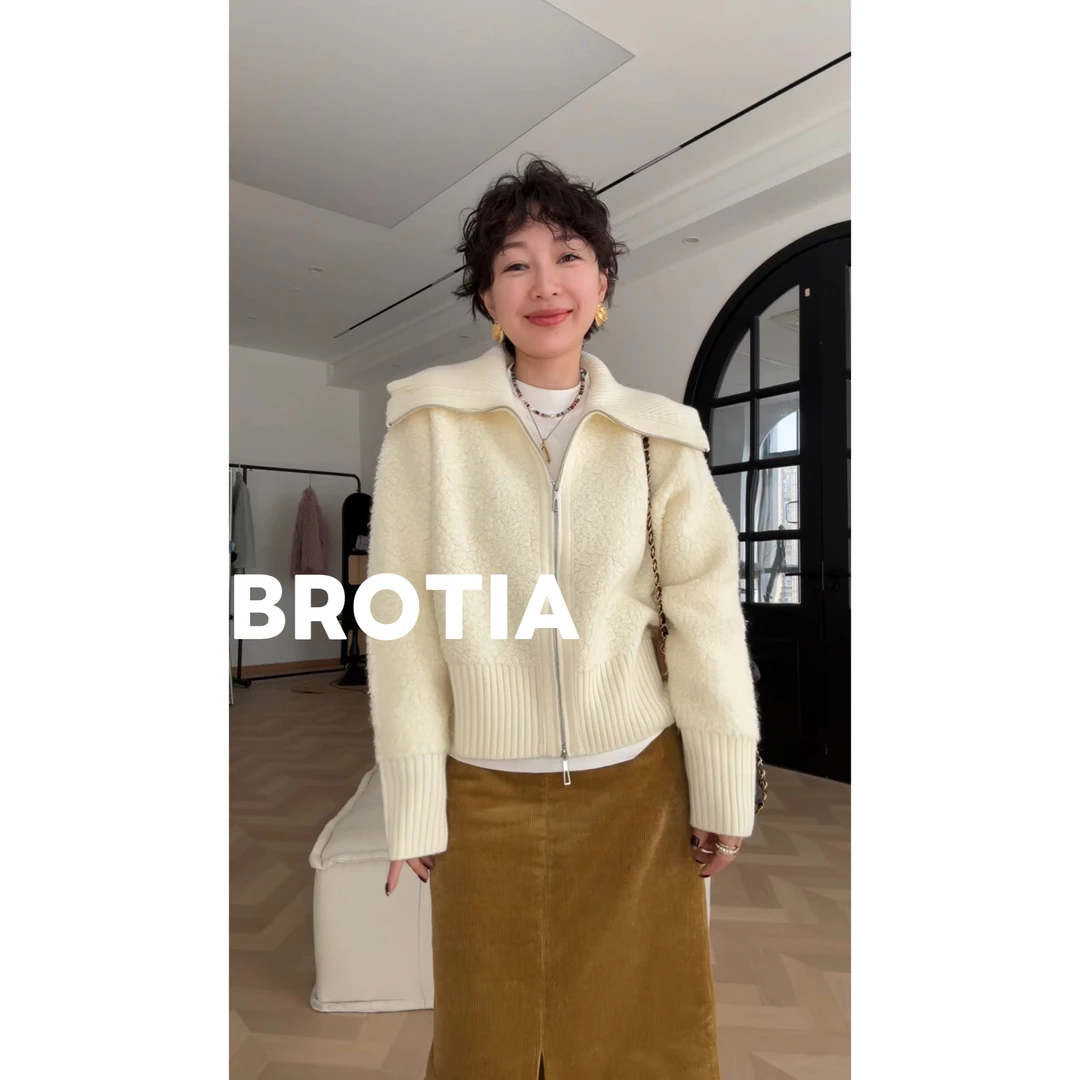 BRA 【轻语】25秋冬米韵翻领冬季新款慵懒感大翻领开衫外套女