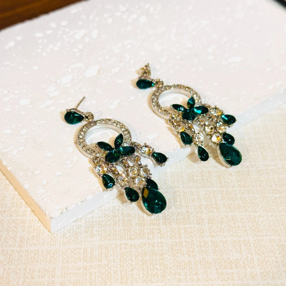 铜合金锆石耳饰 小众设计耳饰5020