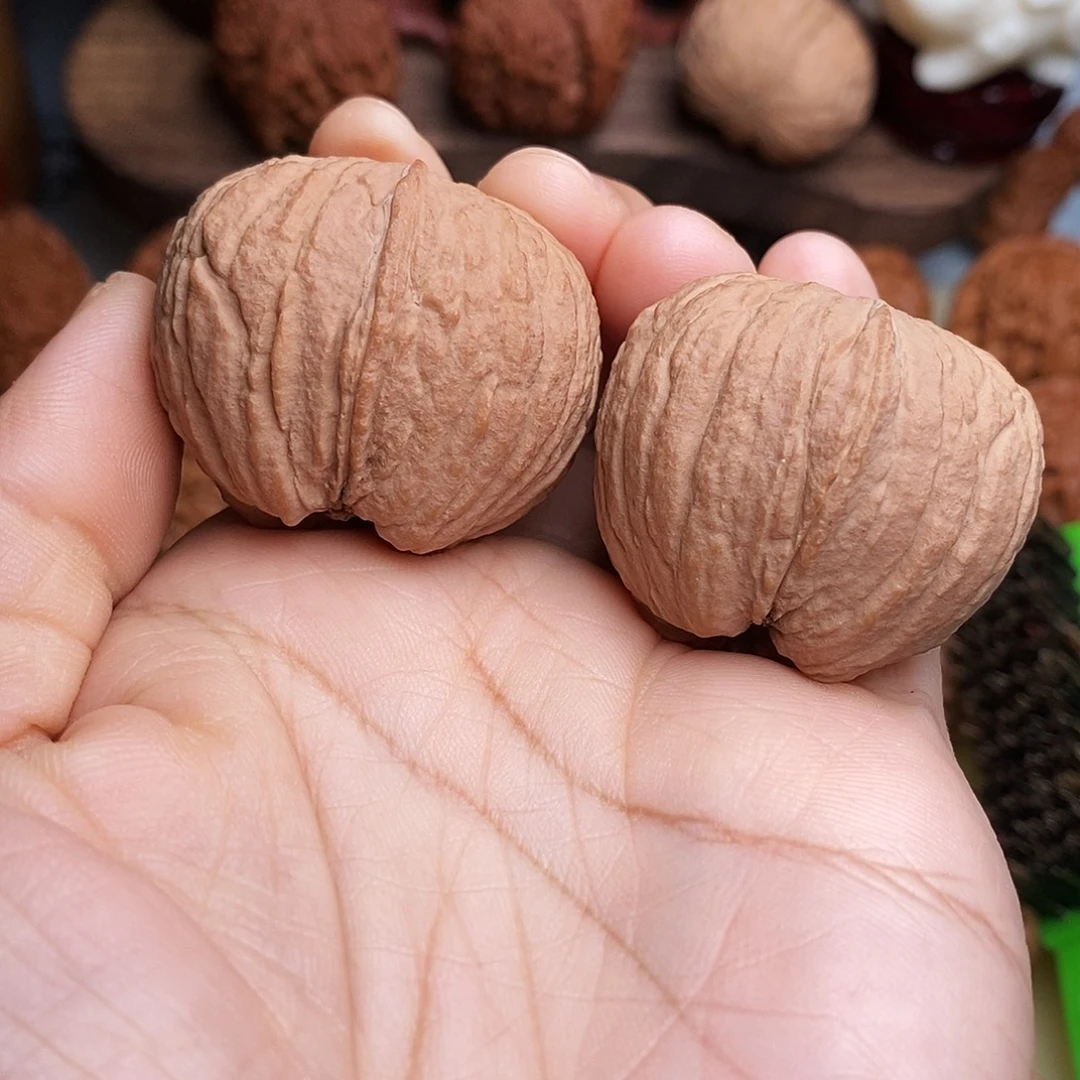 文玩核桃吊坠38猴头元宝