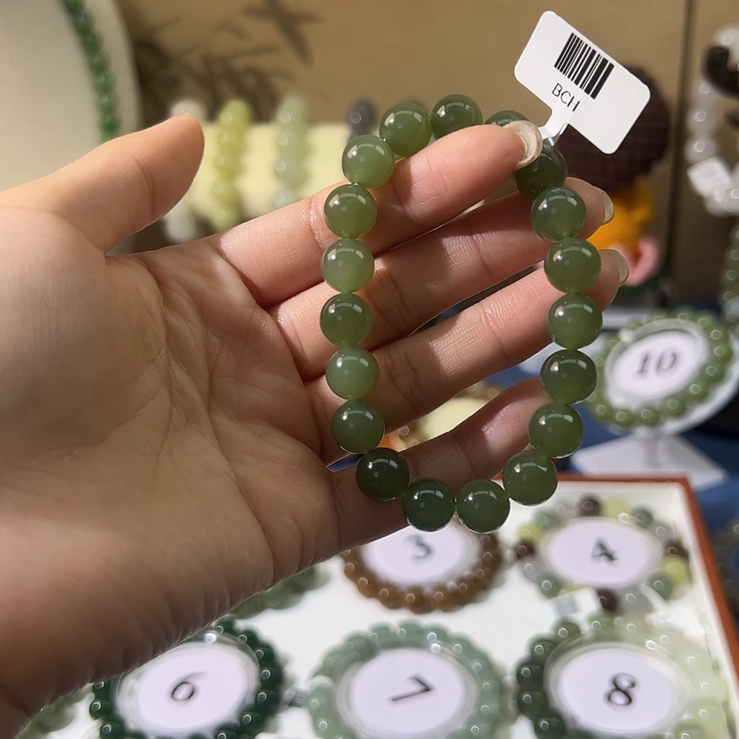 和田玉未镶嵌手串