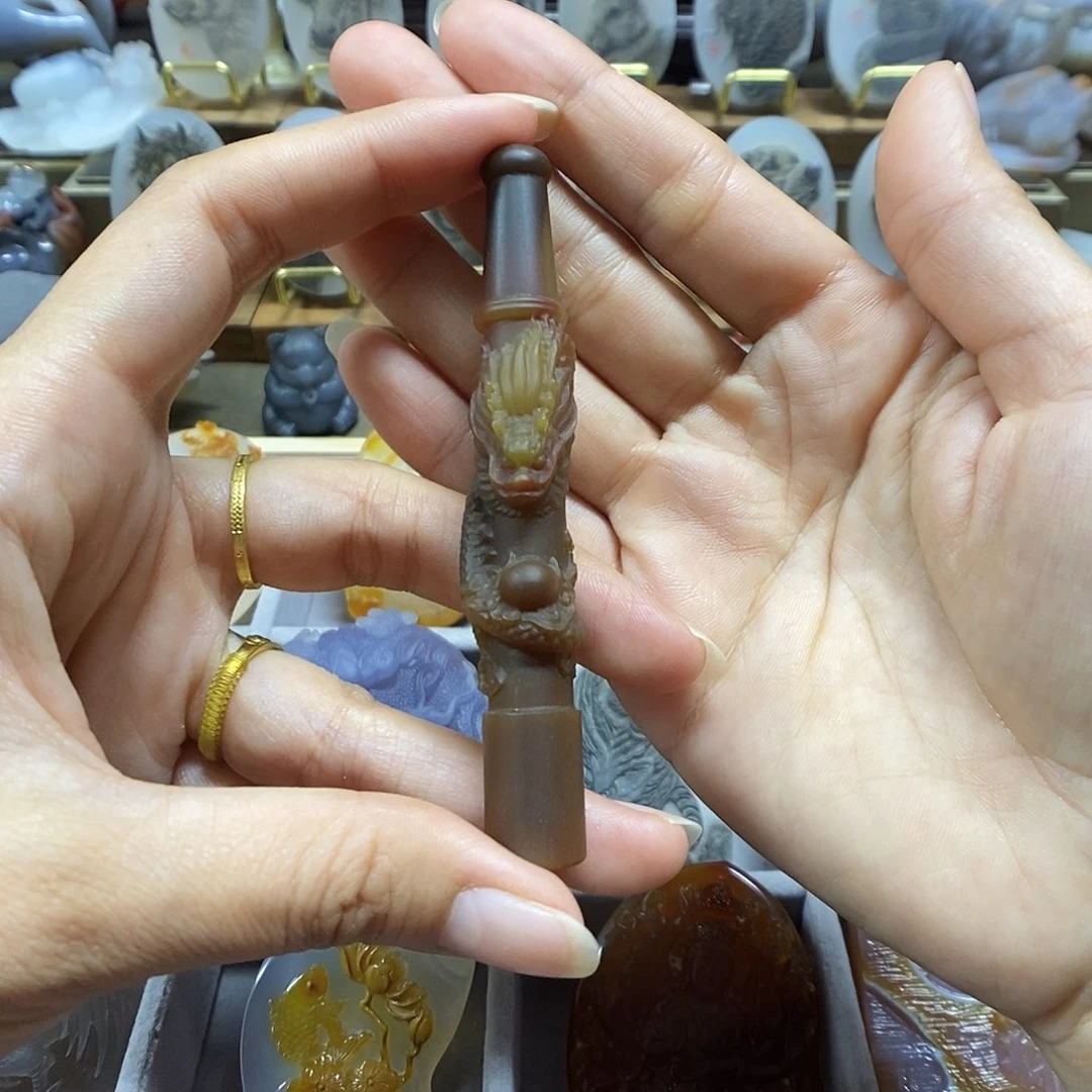 玛瑙/玉髓颈饰未镶嵌