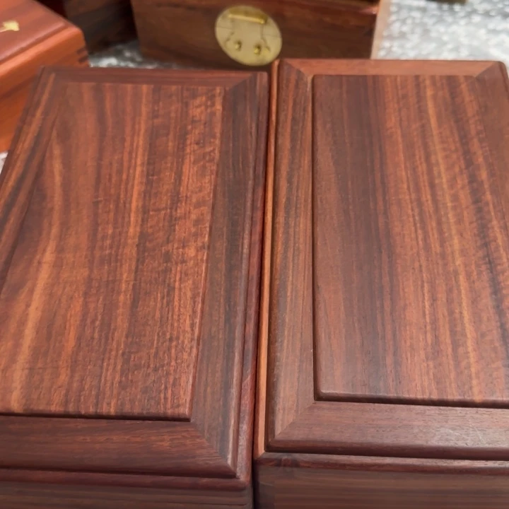 血檀机关盒礼品盒