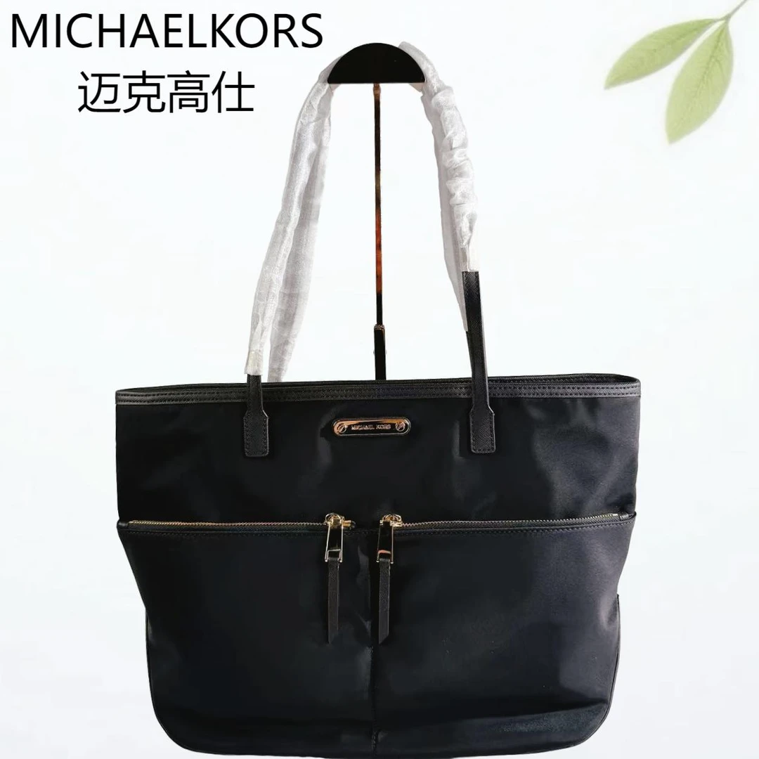 99新 MICHAEL KORS/迈克高仕 黑色单肩包G25803731底长36X28