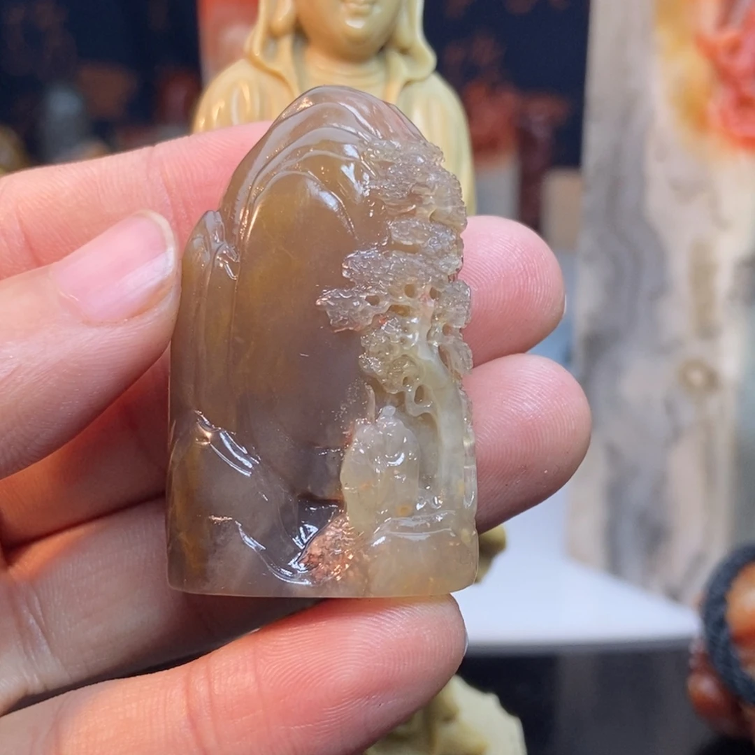 R***.寿山石印石牛角冻