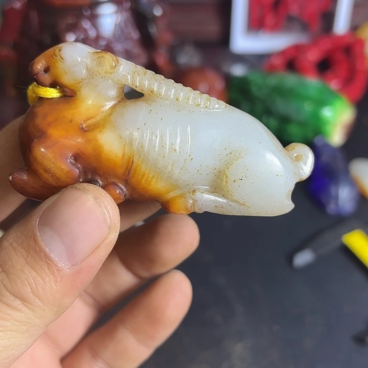 白玉菩提把件一个